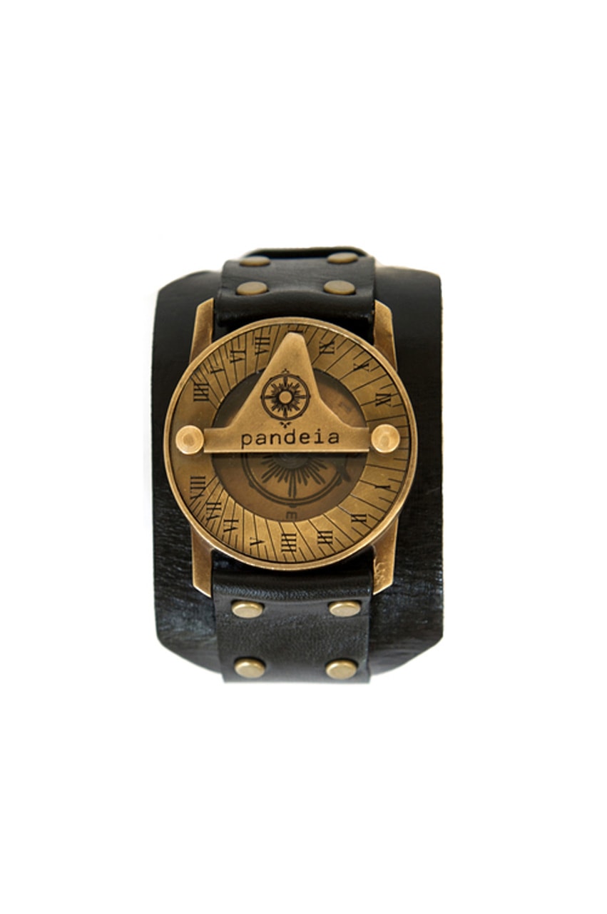 Obsidian compass sundial watch