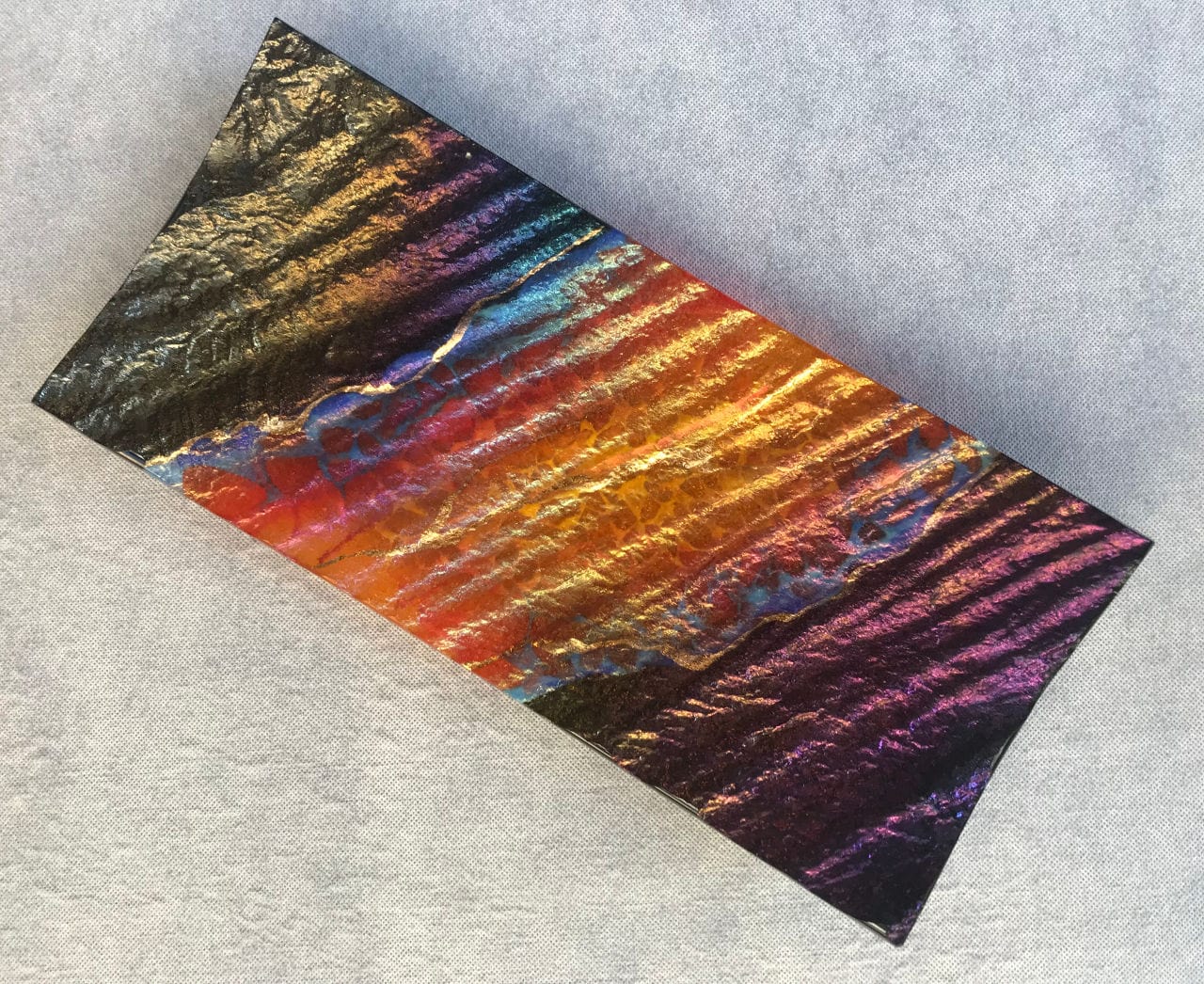 Hawai'i Lava Platter, Rectangular, by Marian Fieldson. Lava flow-molded functional glass art with 22K gold accents handmade on Hawai'i.