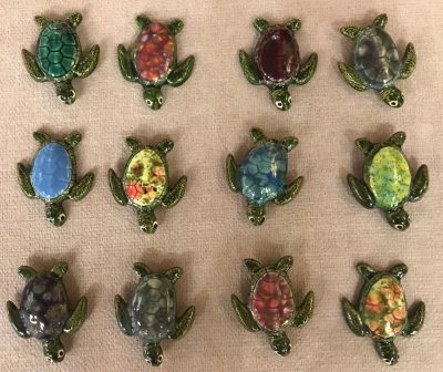 Lot Of Mini Turtles 7 pieces Leps pottery and others very cute collection