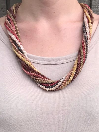 24" 10 Strand Mauna Loa Kauai Shell Lei