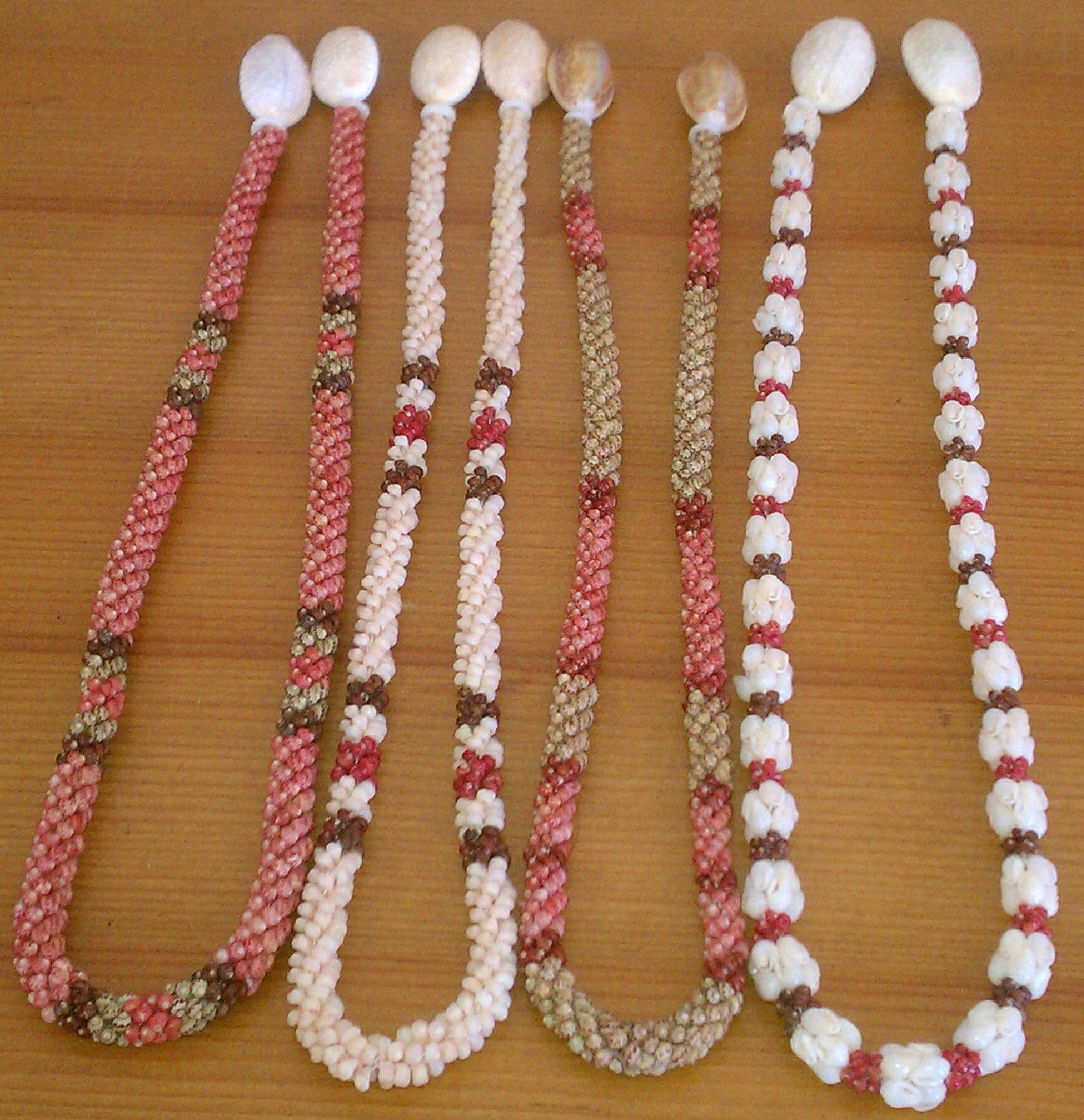 Niʻihau Shell Leis