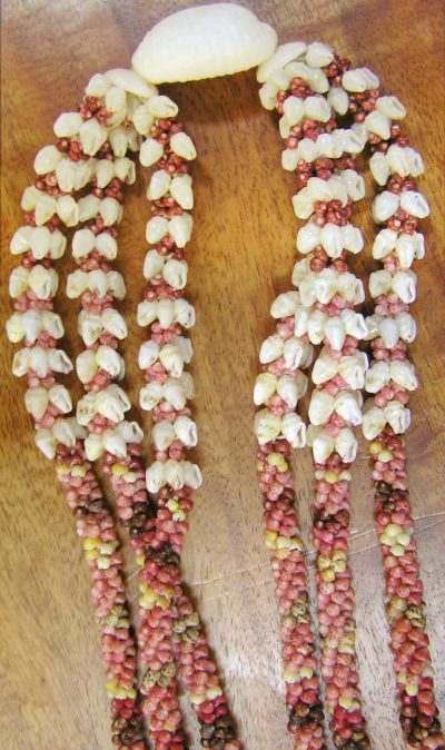 Kipona Lei with Heleconia Design