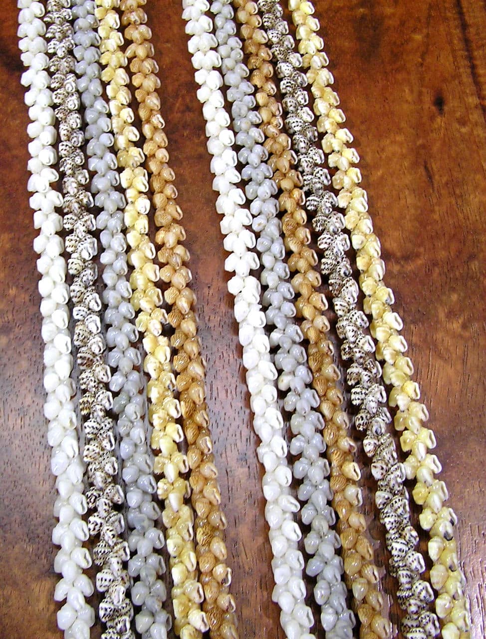 Museum Quality 5 Strand Pikake Momi - Maui Hands