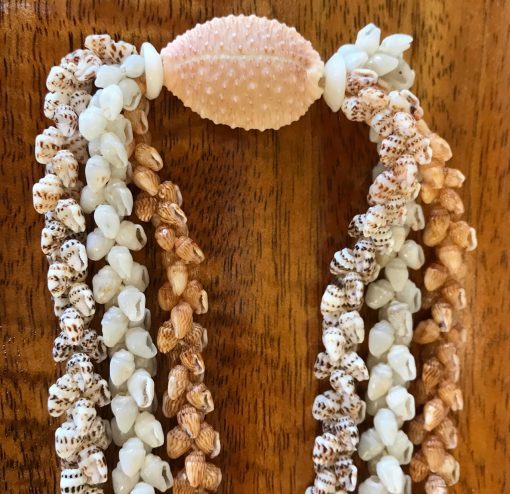 Niʻihau Collectors' Lei, 32" 3-Strand Deluxe Kipona. Crafted by master artisan Kaleialoha Roback.