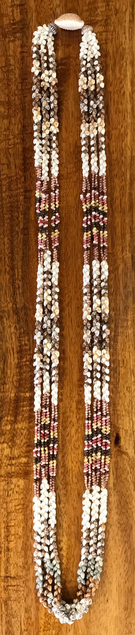 Very Rare) NIIHAU PĀHĀ STYLE MOMI LEI – KUANA TORRES KAHELE