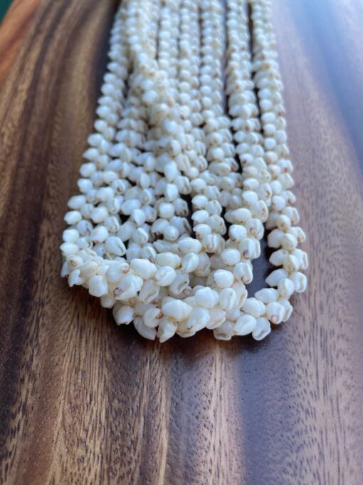 Ni'ihau Collectors' Lei, 40 inch 4 Strand White Momi, Vintage