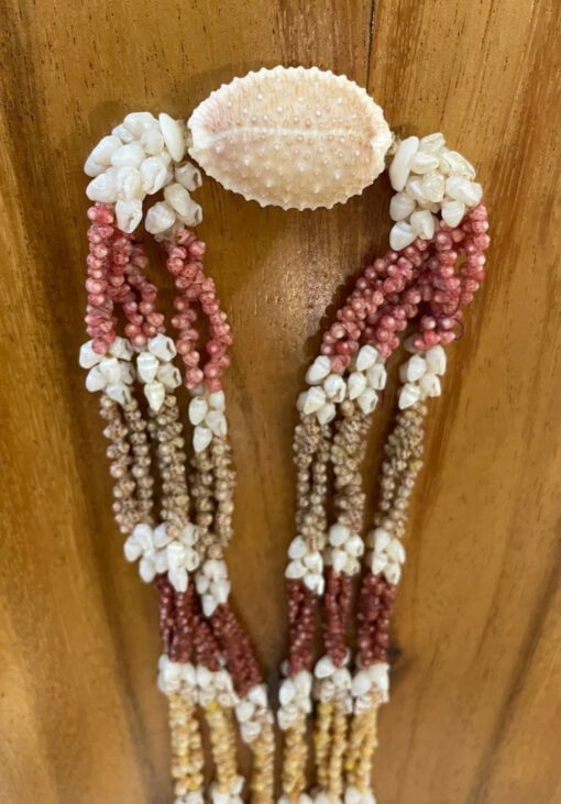 Ni'ihau Collectors' Lei, 36-Inch 3-Strand Kipona - PANC1153