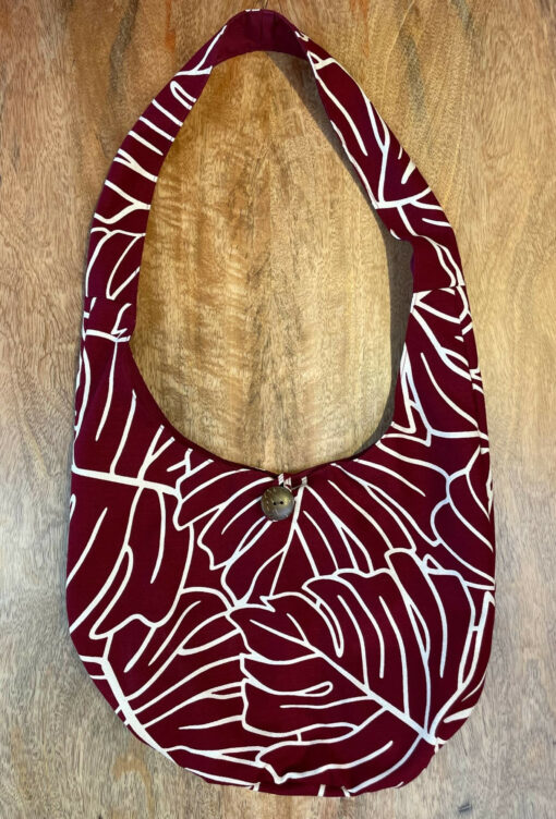 Shoulder Bag in Burgundy Monstera Yukiko Maier