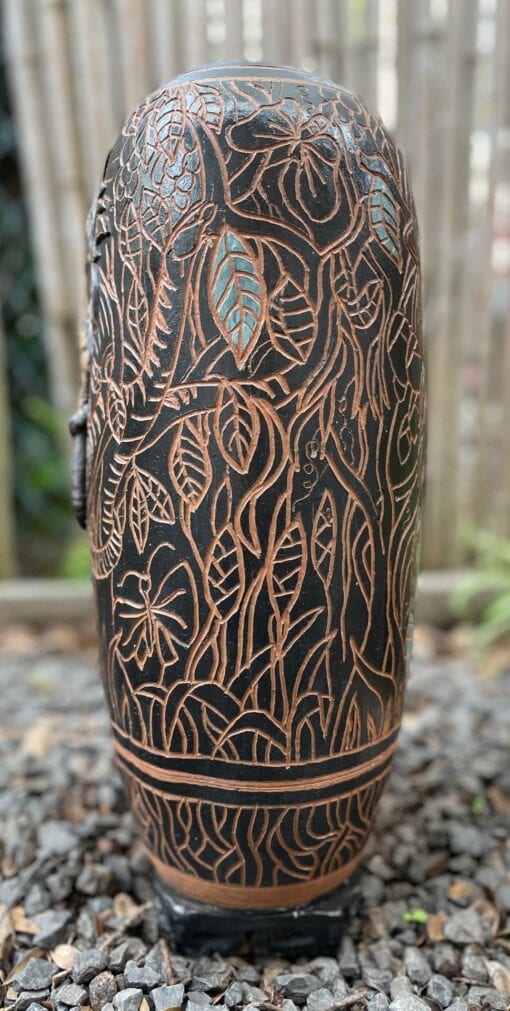 "Maui Captures the Sun" Sgraffito Vase by Yong Rhee - YSR06