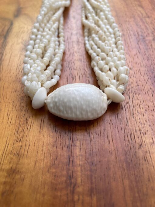 Ni‘ihau Collectors Lei, 48-Inch 12-Strand Baby Momi Wedding Lei