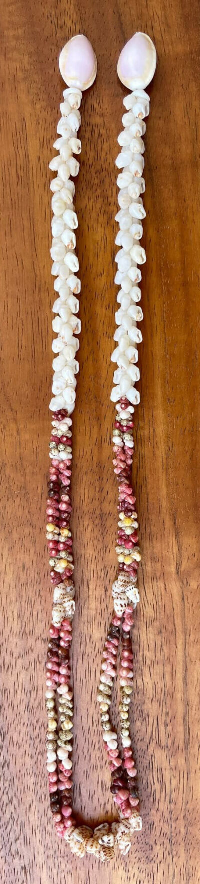 Ni‘ihau Lei, 23-Inch Kipona Deluxe