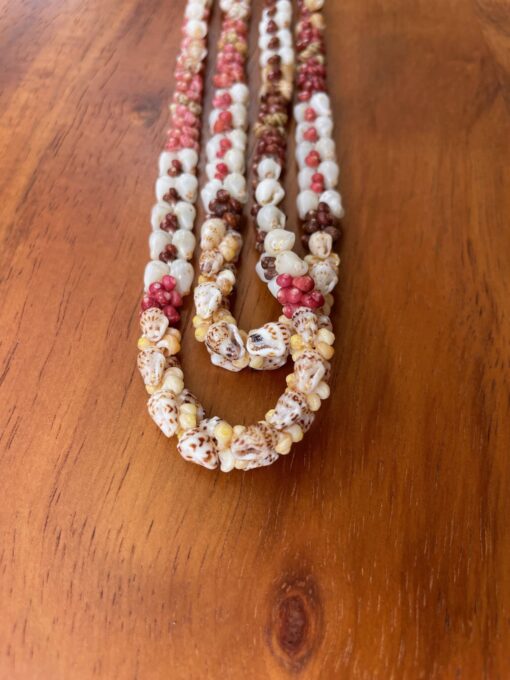 Ni‘ihau Lei, 26/28-Inch 2-Strand Kipona Deluxe