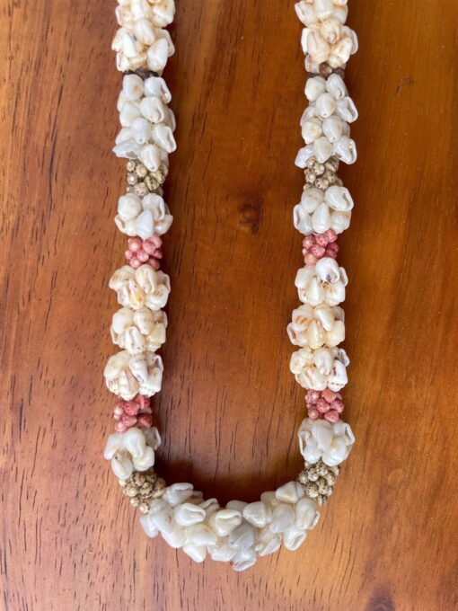 Ni‘ihau Lei, 23-Inch Crown Flower Poepoe