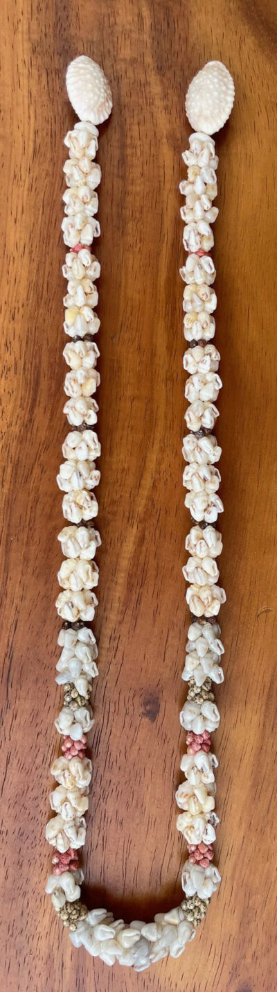 Ni‘ihau Lei, 23-Inch Crown Flower Poepoe