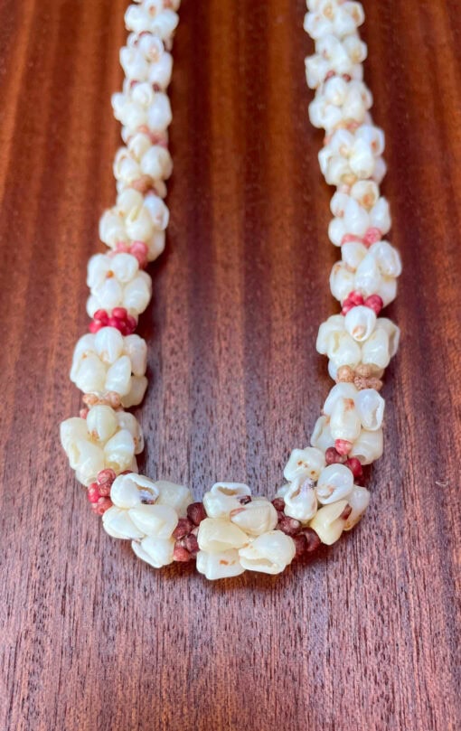 Ni‘ihau Lei, 20-Inch Crown Flower - Image 5
