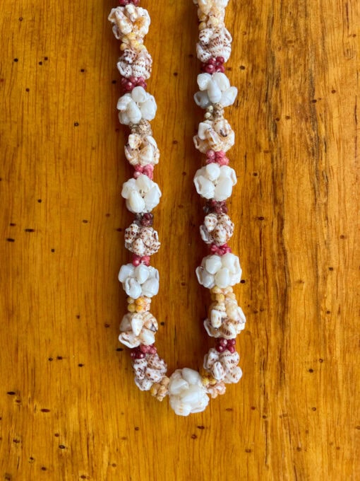 Ni‘ihau Lei, 21-Inch Crown Flower