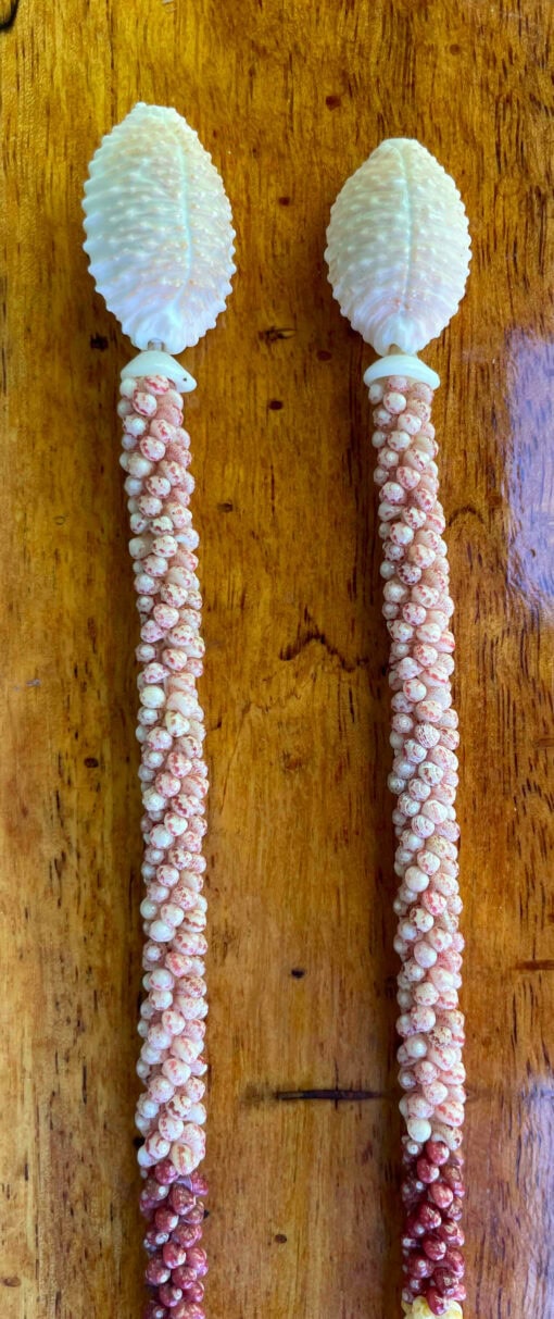 Ni‘ihau Lei, 20-Inch 4-Tie Poepoe