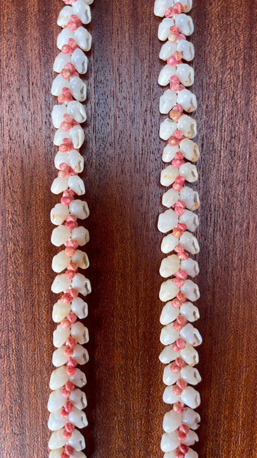 Ni‘ihau Lei, 20-Inch Kahelelani ‘Ākala Heliconia