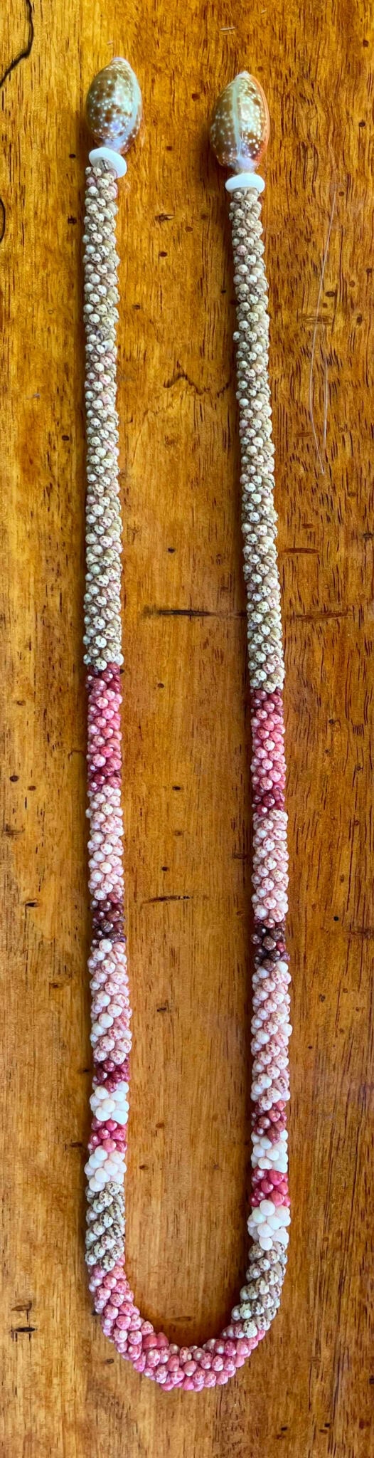 Ni‘ihau Lei, 23-Inch 4-Tie Poepoe