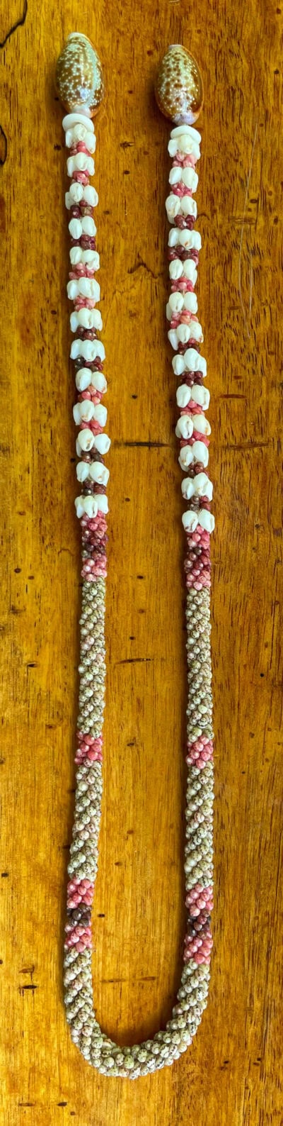 Ni‘ihau Lei, 24-Inch Double Heliconia Poepoe